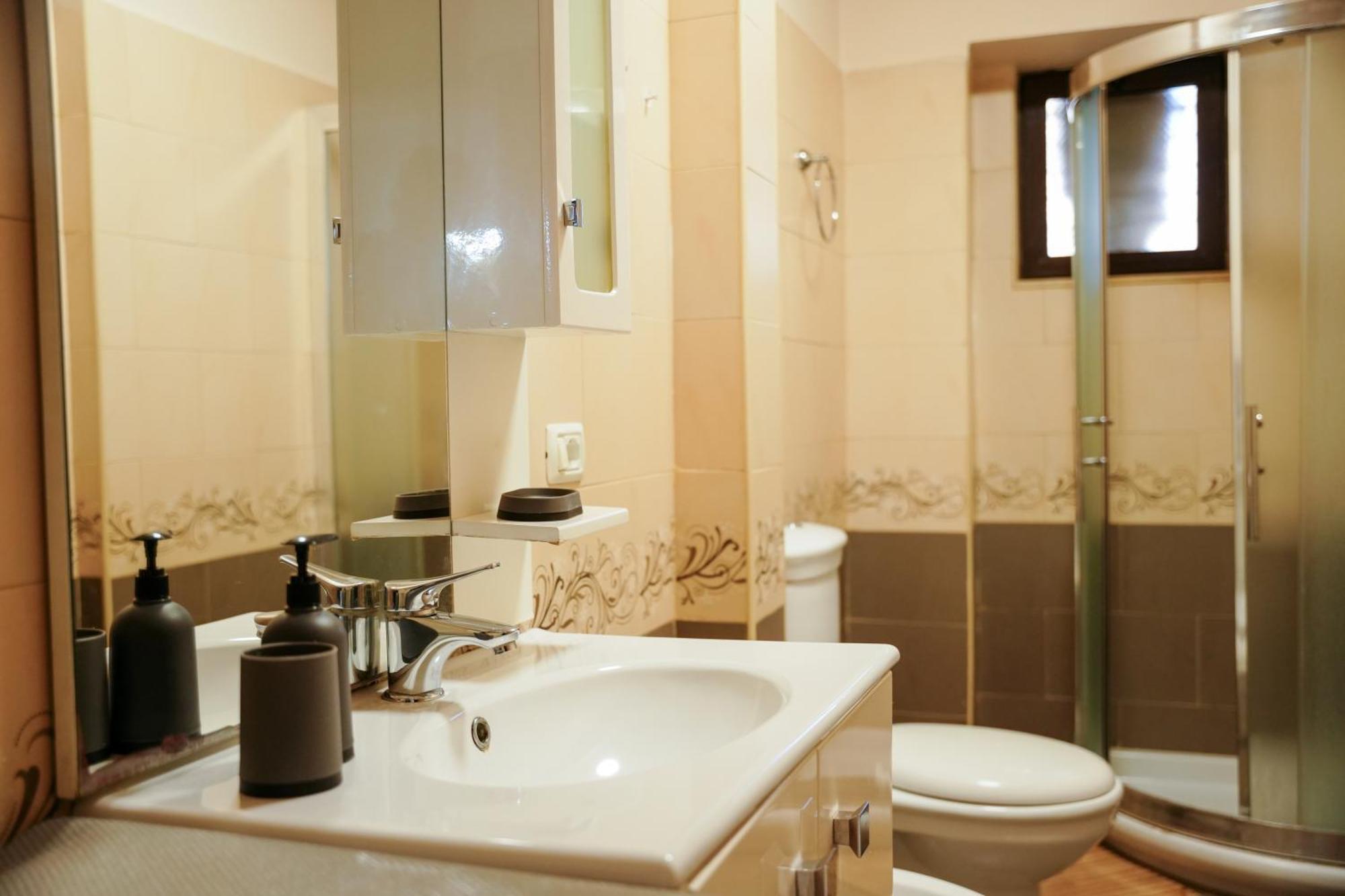 Tirana Centre Lions Gate 1 Apartment エクステリア 写真